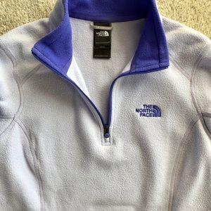 Women’s North Face Quarter Zip Fleece Small